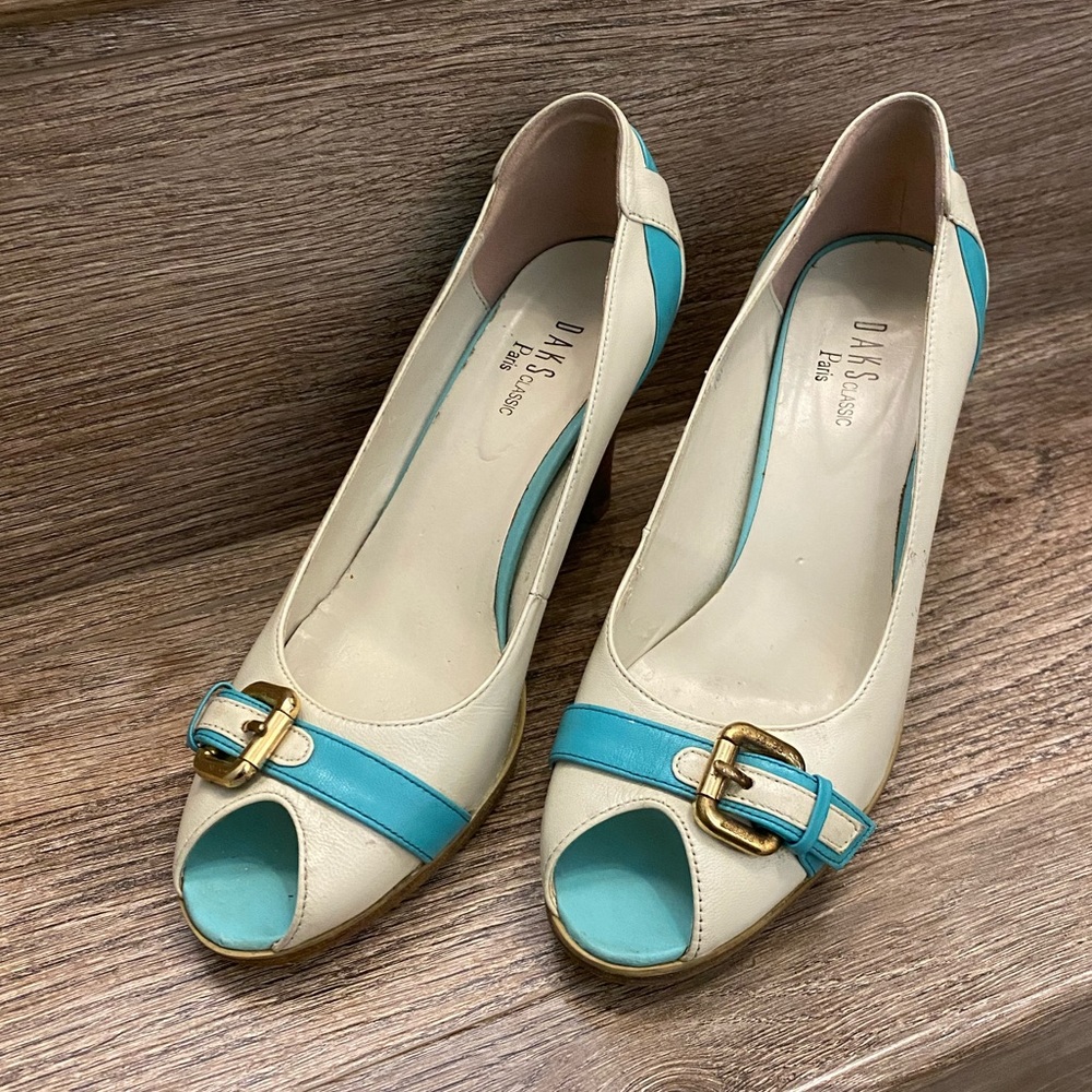 Leather heels 7.5 NEW